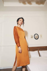 Silk Midi Dress with Long Sleeves and Side Slit for Elegant Evening and Daywear